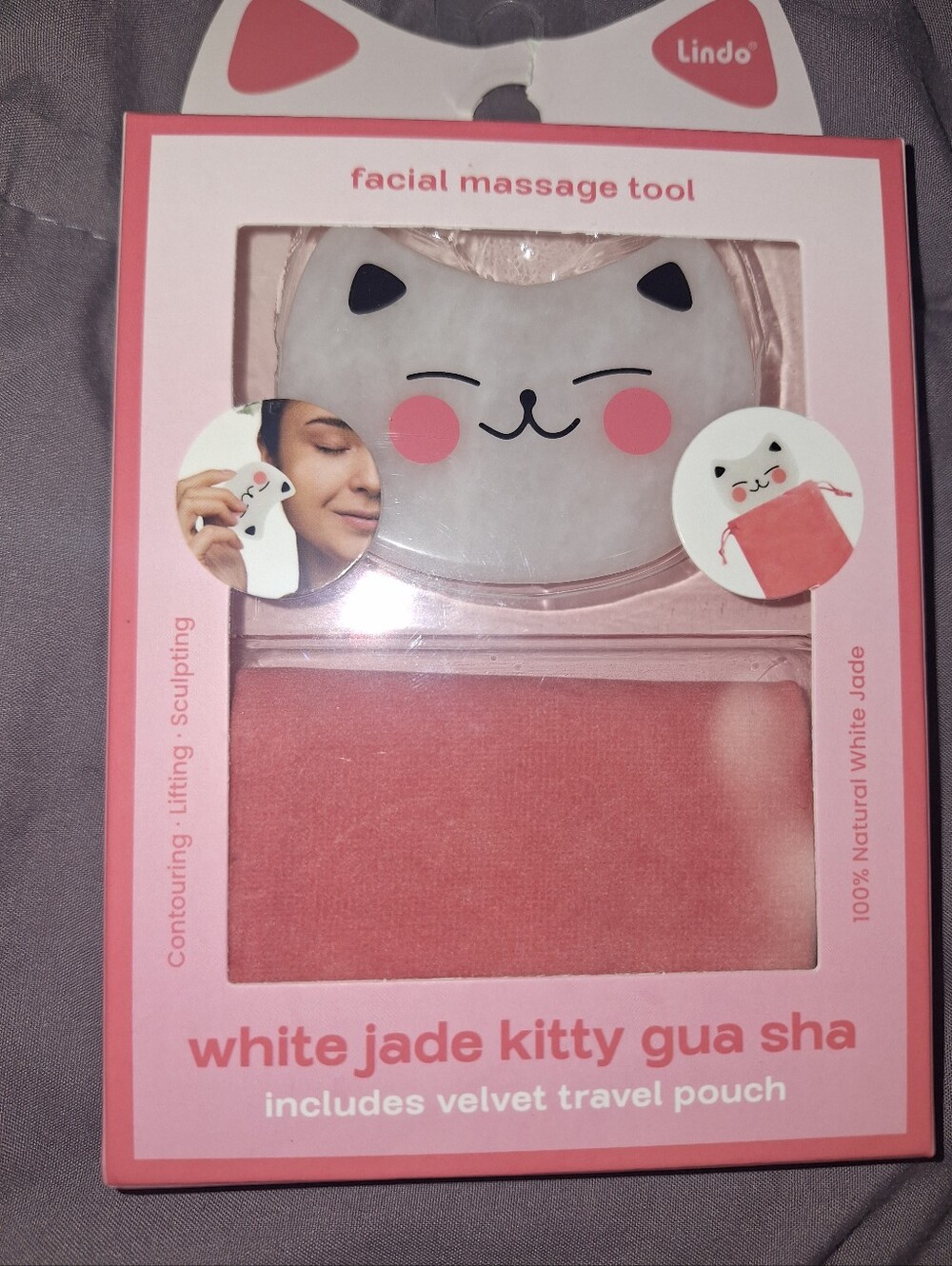 Lindo White Jade Kitty Gua Sha with Pink Velvet Pouch